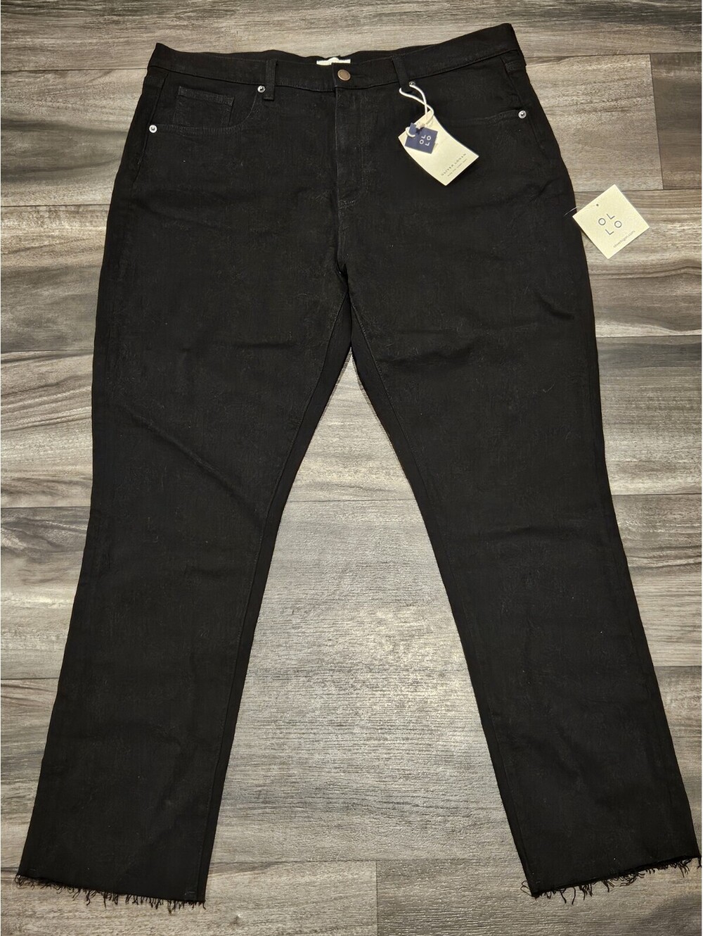 Oliver Logan Womens 35 Jeans Crosby Relaxed Taper Black  Wash Raw Hem